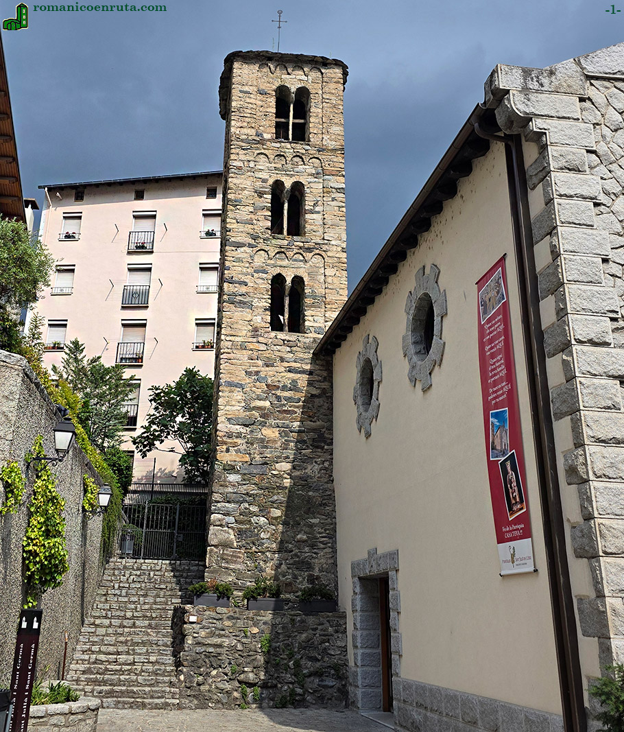 TORRE DESDE EL LADO DE PONIENTE.
