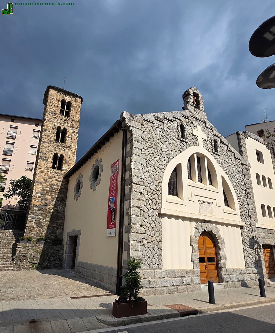 SANT MIQUEL DESDE CARRETERA DE ACCESO A FONTANEDA.