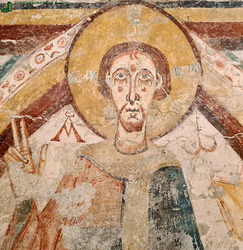 ROSTRO DE CRISTO EN MAJESTAD. DETALLE.