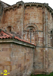 &Aacute;BSIDE: TRAMO RECTO DEL PRESBITERIO Y CALLE SUR.