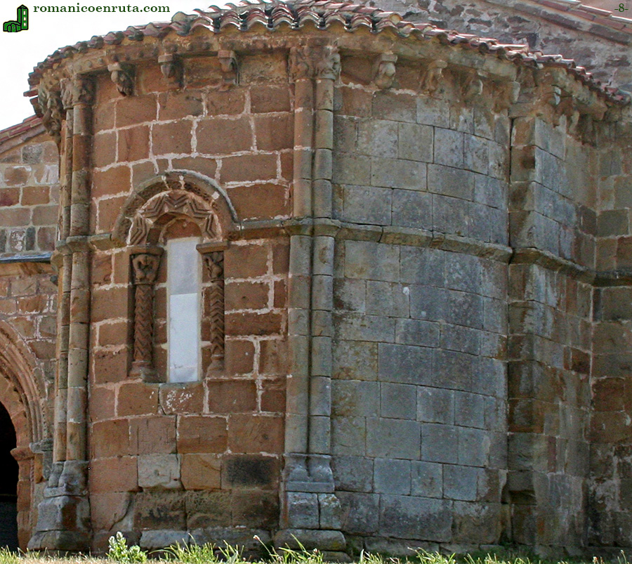 &Aacute;BSIDE DESDE EL NORESTE.