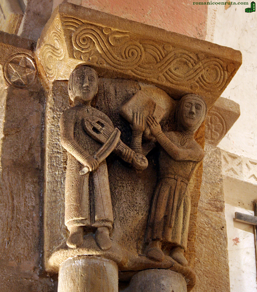 CAPITEL DEL ARCO TRIUNFAL.