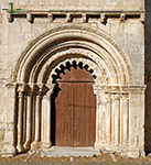 PORTADA DE LA CAPILLA DE SAN GALINDO.