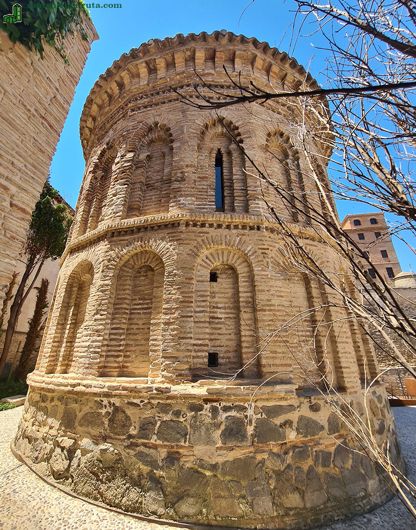 ERMITA DEL CRISTO DE LA LUZ.