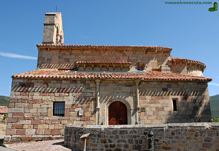 FACHADA SUR.