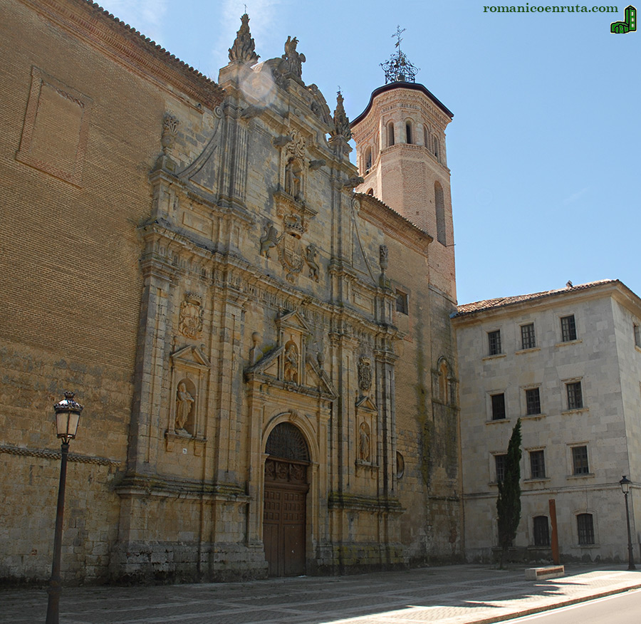 CARRI&Oacute;N DE LOS CONDES: MONASTERIO DE SAN ZOILO.