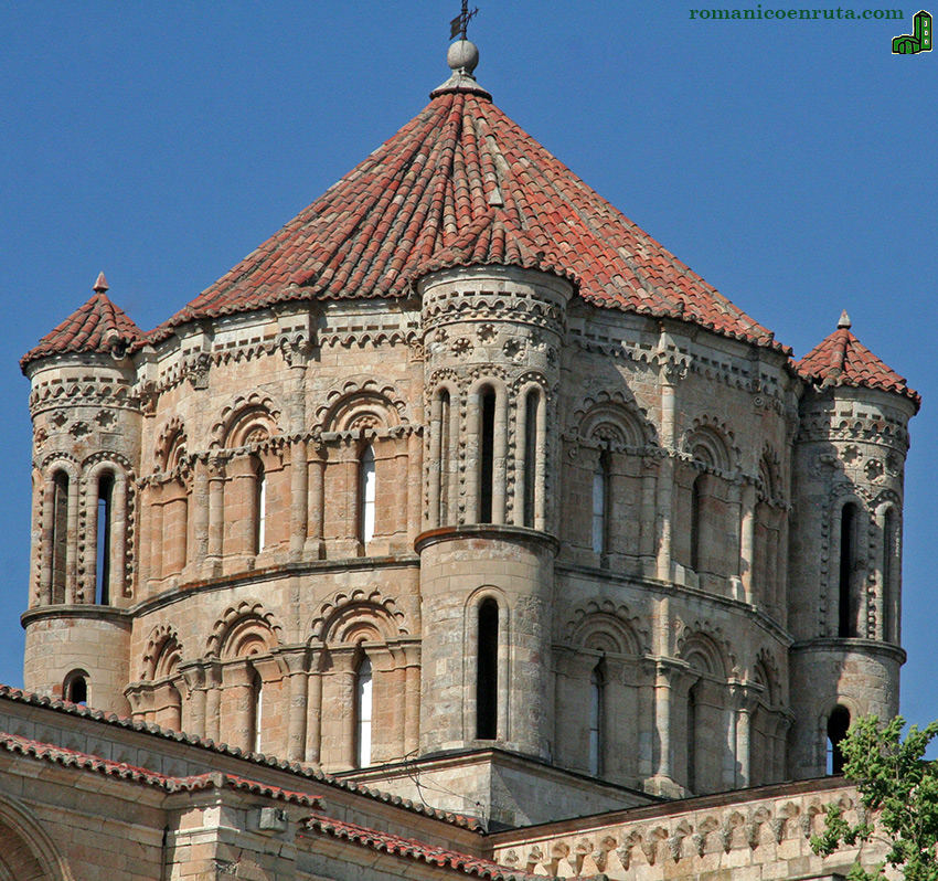 COLEGIATA DE TORO.