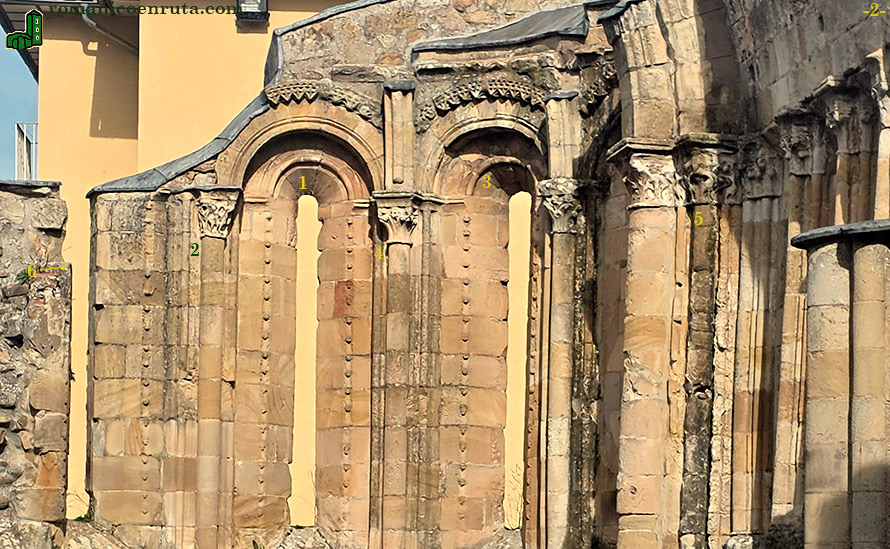 CABECERA. INTERIOR.