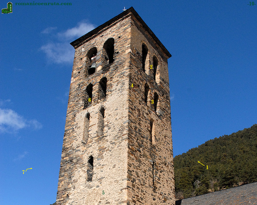 CAMPANARIO DESDE EL SURESTE.