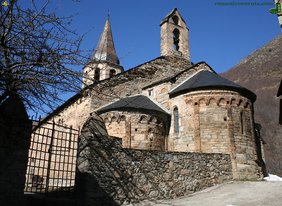 CABECERA DESDE EL SURESTE.